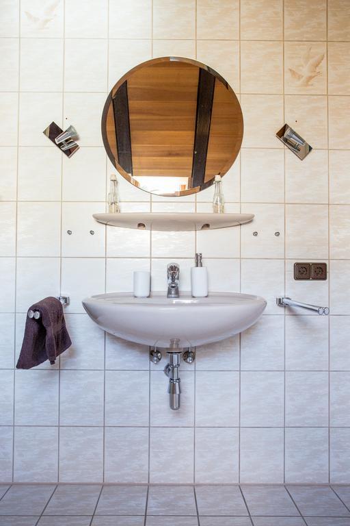 Ferienwohnung Ruhenest Willingen  Exteriör bild